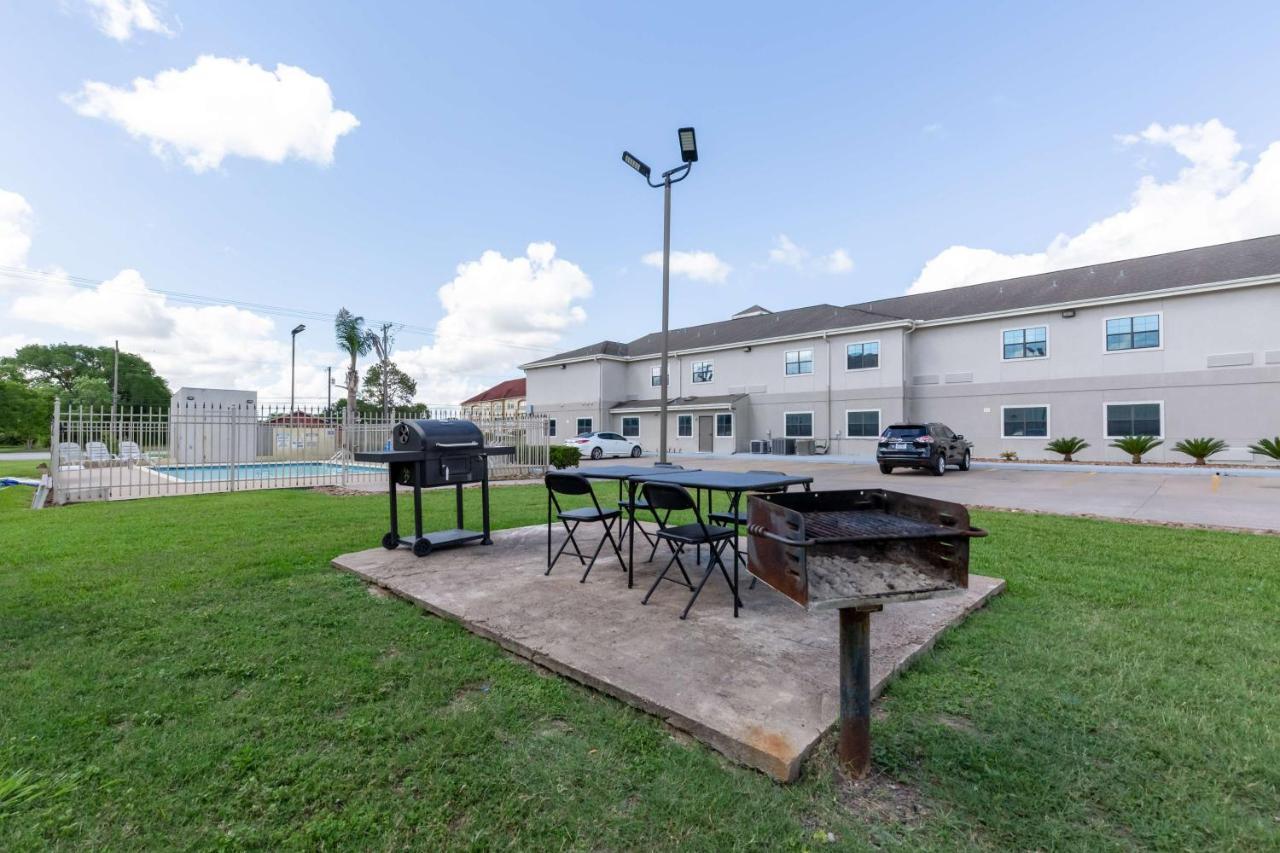Studio 6 Bay City Tx מראה חיצוני תמונה